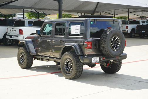 Granite Crystal Metallic Clearcoat 2026 Jeep Wrangler Rubicon