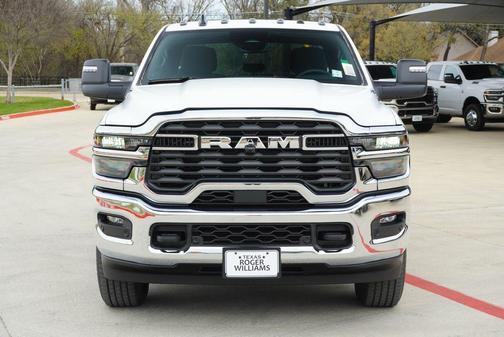 2026 RAM 2500 Lone Star Crew Cab 4x4 8' Box