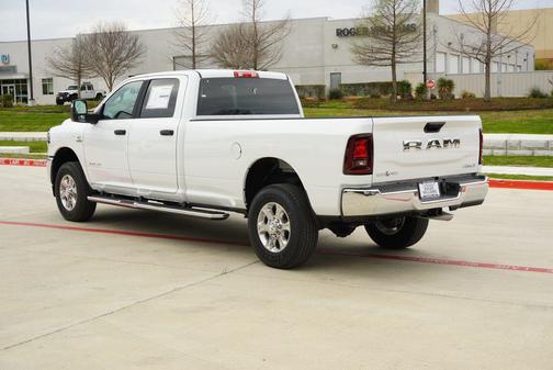 2026 RAM 2500 Lone Star Crew Cab 4x4 8' Box