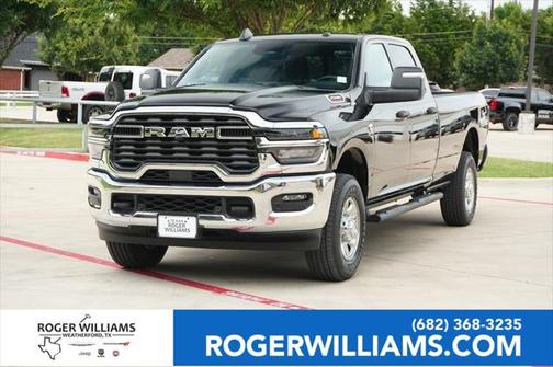 2025 RAM 2500 Tradesman Crew Cab 4x4 8' Box