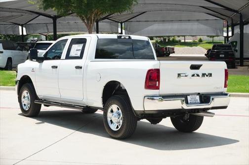 2025 RAM 2500 Tradesman Crew Cab 4x4 6'4' Box