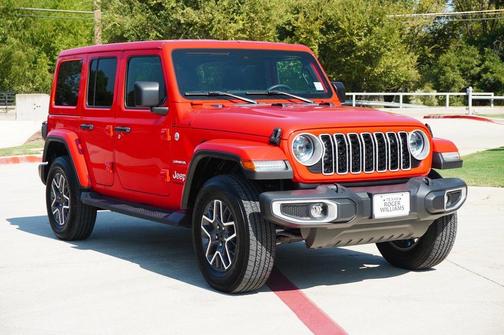 2024 Jeep Wrangler 4-Door Sahara 4x4