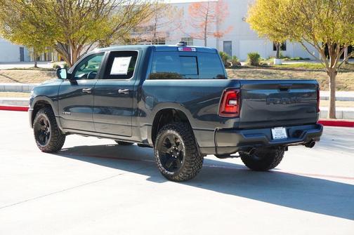 2026 RAM 1500 Warlock Crew Cab 4x4 5'7' Box