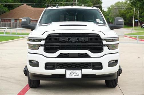 2025 RAM 3500 Laramie Crew Cab 4x4 8' Box
