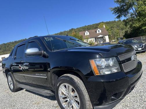 2013 Chevrolet Avalanche LTZ
