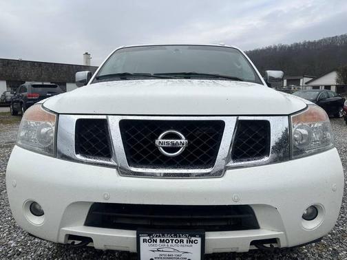 2011 Nissan Armada Platinum