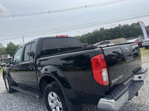 2010 Nissan Frontier LE