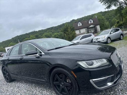 2017 Lincoln MKZ Base