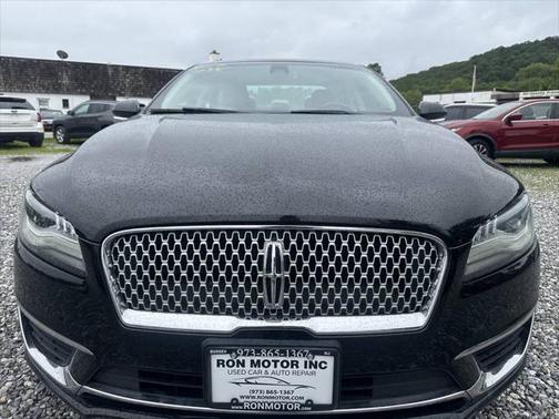 2017 Lincoln MKZ Base