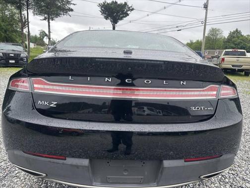2017 Lincoln MKZ Base