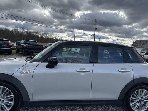 2017 MINI Hardtop Cooper S