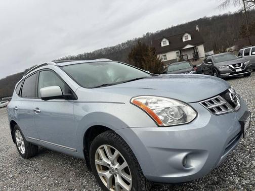 2013 Nissan Rogue SV w/SL Pkg