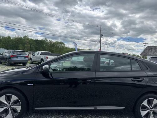 2019 Hyundai IONIQ EV Base 4dr Hatchback