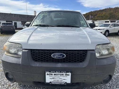 2005 Ford Escape Hybrid Base