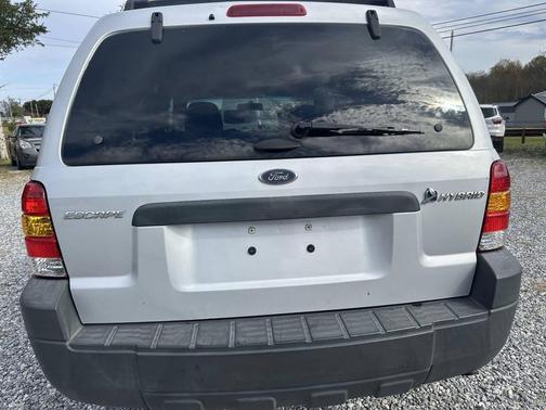 2005 Ford Escape Hybrid Base