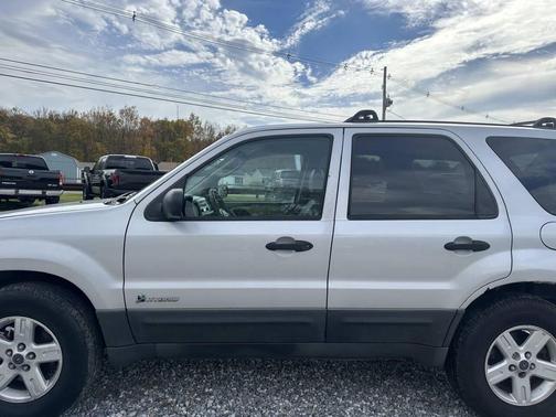 2005 Ford Escape Hybrid Base
