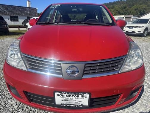2009 Nissan Versa 1.8 S