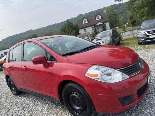 2009 Nissan Versa 1.8 S