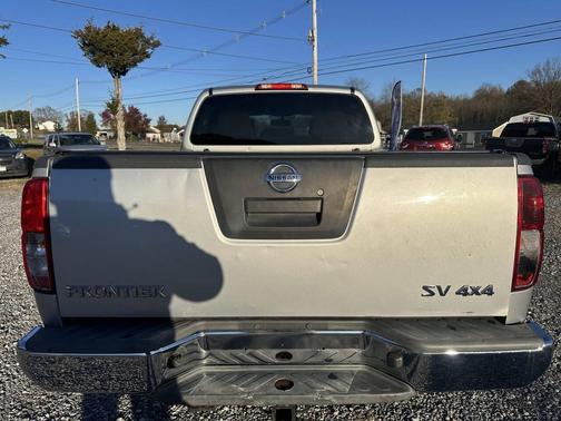 2011 Nissan Frontier SV
