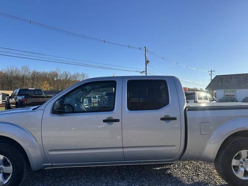 2011 Nissan Frontier SV