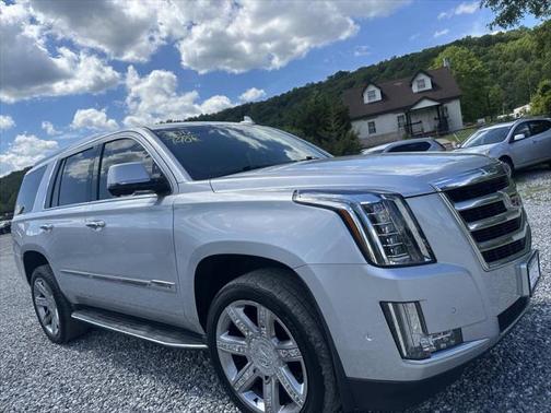 2017 Cadillac Escalade Luxury