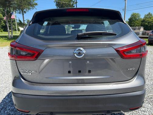 Gun Metallic 2020 Nissan Rogue Sport S
