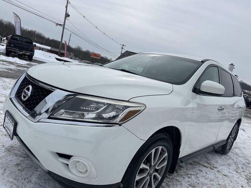 2014 Nissan Pathfinder S