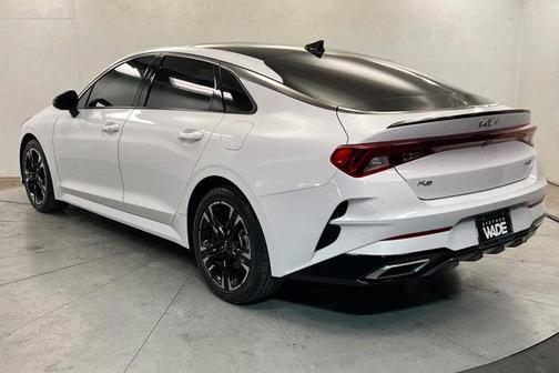 Glacial White Pearl 2022 Kia K5 GT-Line