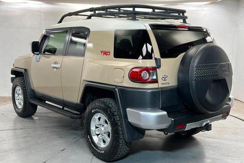 Quicksand 2012 Toyota FJ Cruiser Base