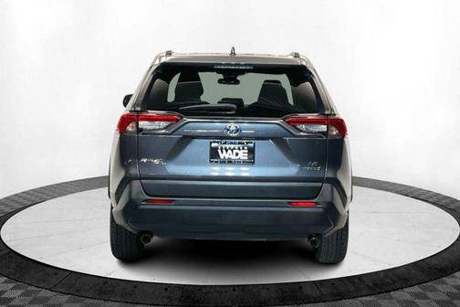 2021 Toyota RAV4 Hybrid LE