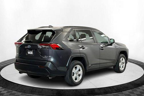2021 Toyota RAV4 Hybrid LE