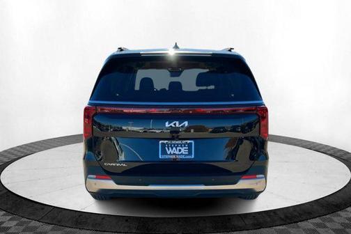 2025 Kia Carnival SX
