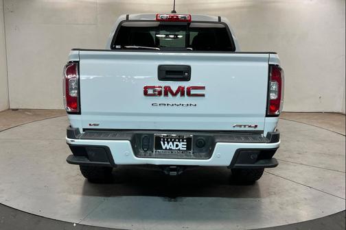 Summit White 2022 GMC Canyon AT4