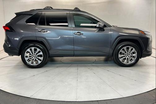 Magnetic Gray Metallic 2022 Toyota RAV4 Limited