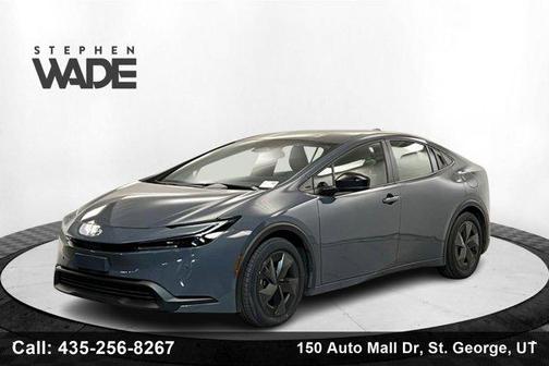 2025 Toyota Prius LE