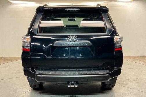 Midnight Black Metallic 2018 Toyota 4Runner TRD Off Road Premium