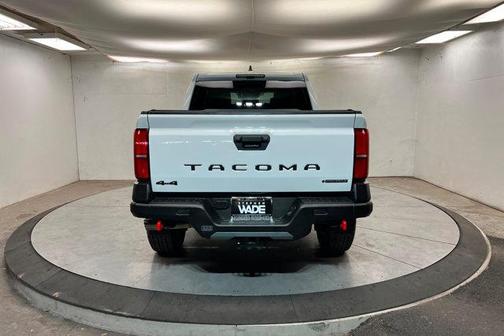 2024 Toyota Tacoma Hybrid TRD Off Road