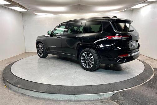 2022 Jeep Grand Cherokee L Overland