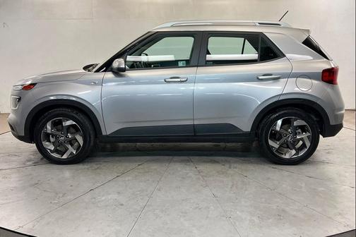 Shimmering Silver 2025 Hyundai VENUE SEL