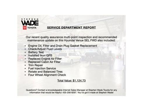 Shimmering Silver 2025 Hyundai VENUE SEL