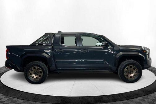 2025 Toyota Tacoma Hybrid Trailhunter