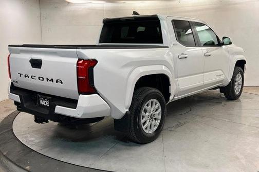 Ice Cap 2025 Toyota Tacoma SR5
