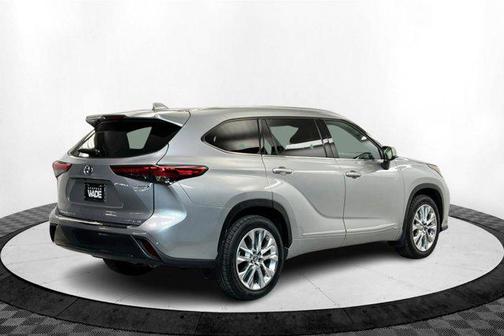 2023 Toyota Highlander Hybrid Limited