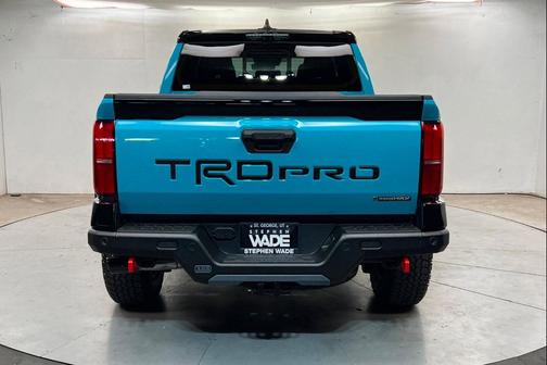 Wave Maker w/Black Roof 2026 Toyota Tacoma Hybrid TRD Pro