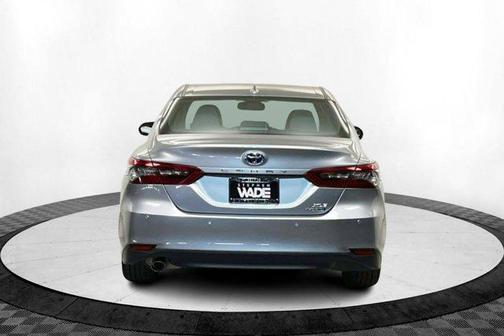 2023 Toyota Camry Hybrid XLE