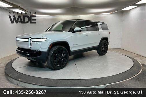 2024 Rivian R1S Adventure