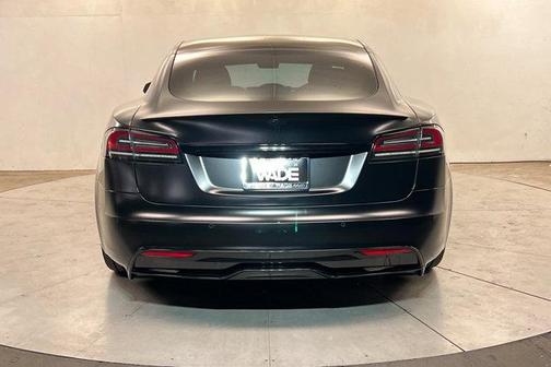 Solid Black 2022 Tesla Model S Plaid
