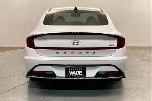 Hyper White 2022 Hyundai SONATA Hybrid SE