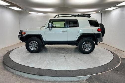 2013 Toyota FJ Cruiser Base