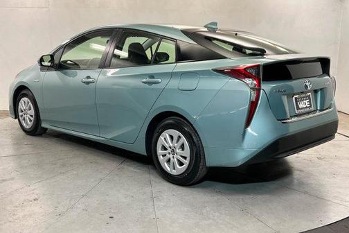 2016 Toyota Prius Two